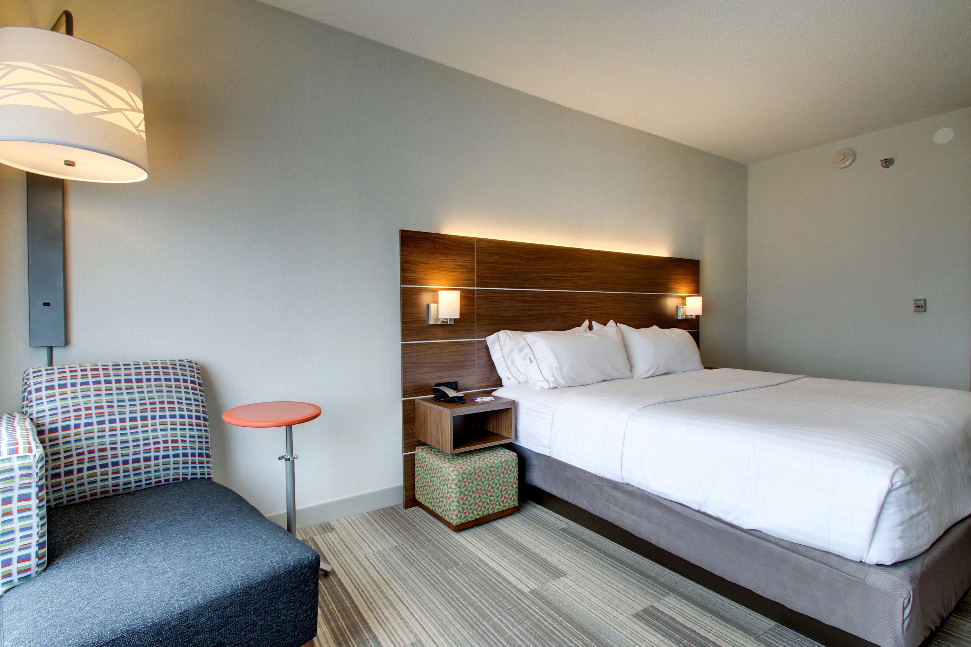 Holiday Inn Express & Suites Aurora - Naperville By Ihg Экстерьер фото