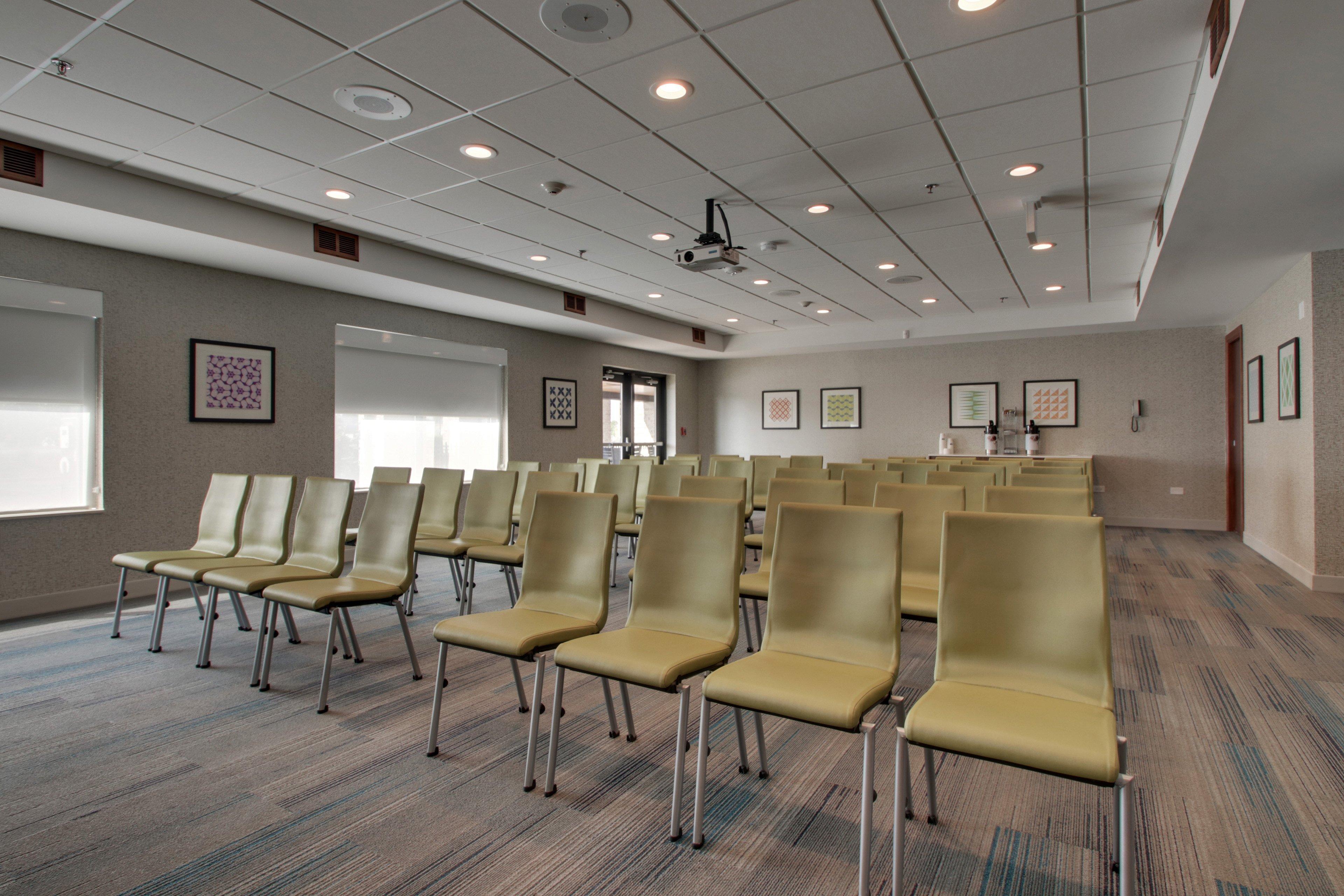 Holiday Inn Express & Suites Aurora - Naperville By Ihg Экстерьер фото